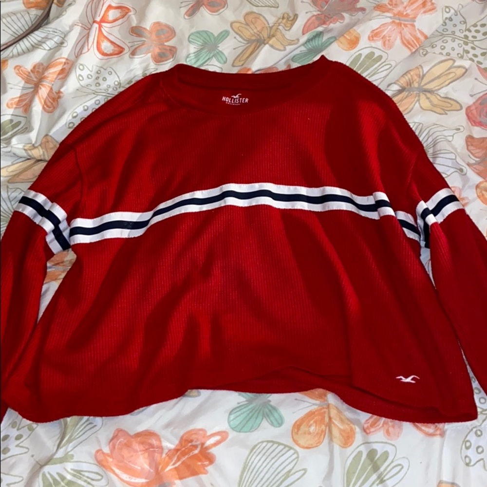 Red boyfriend tee